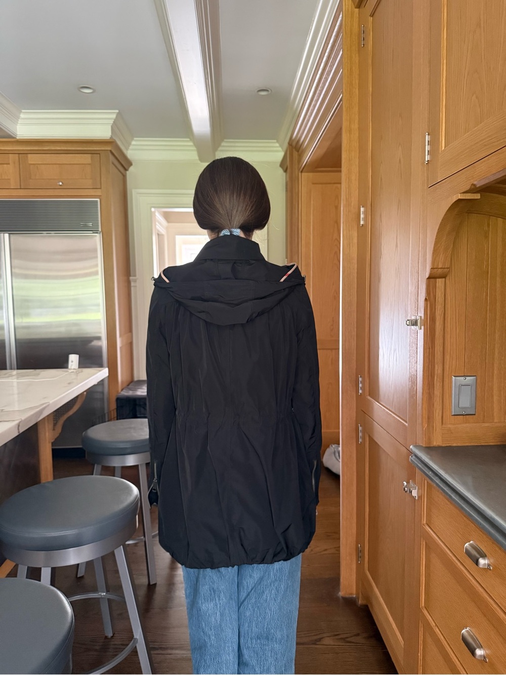 Burberry Black Hooded Raincoat with Signature Check Trim - Picture 11 of 13